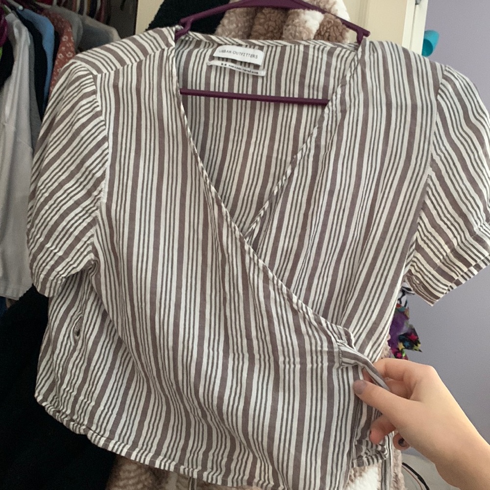 Tie wrap shirt